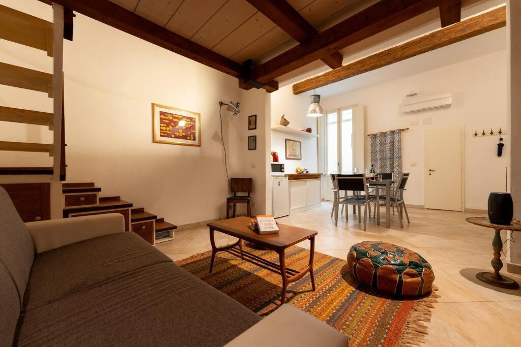 Keys Of Italy - Pilastri 24 - City Center Studio Perfect For Couples Florence Exterior photo